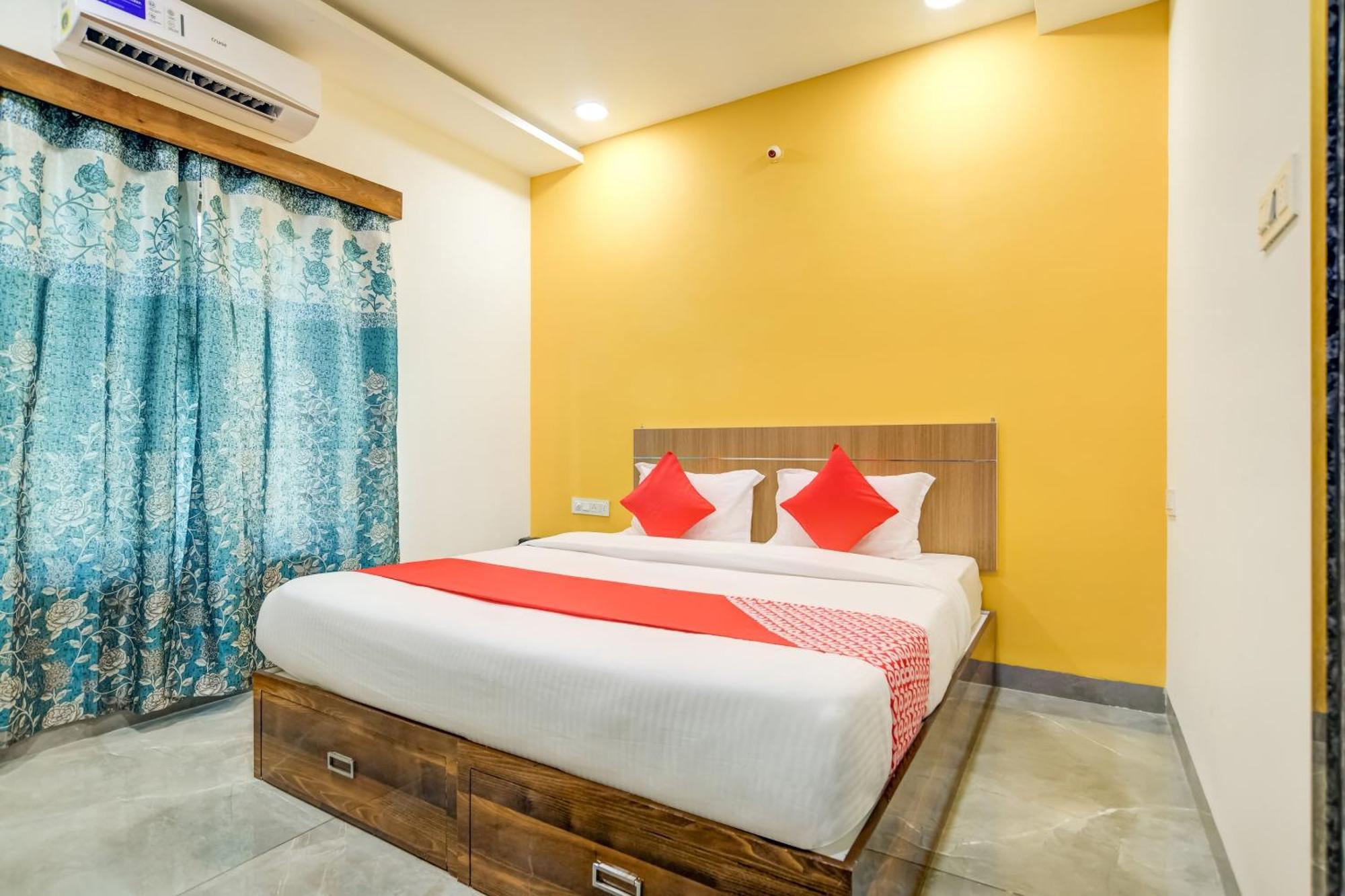 Hotel O The Rudransh 4*